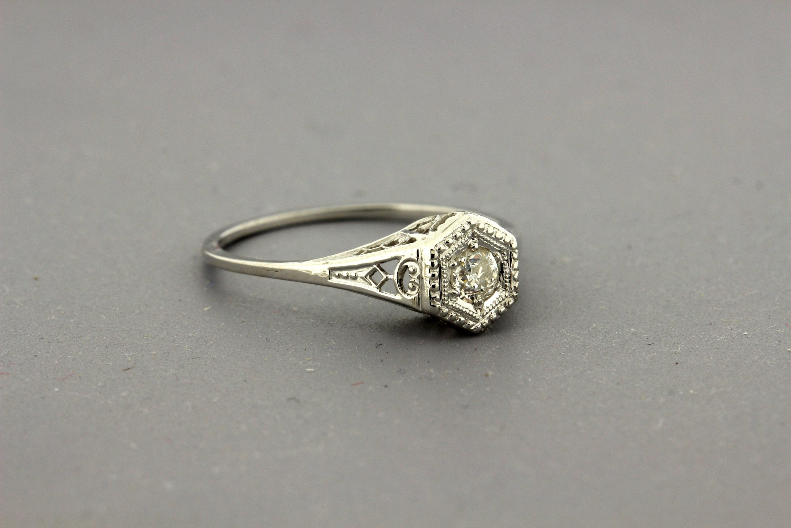 Vintage White Gold Dia.Cut Wedding Band Ring | RH Jewellers