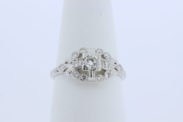 Timekeepersclayton 1920s Diamond Flower Engraved Ring Palladium and 18K Gold diamond Engagement Wedding ring
