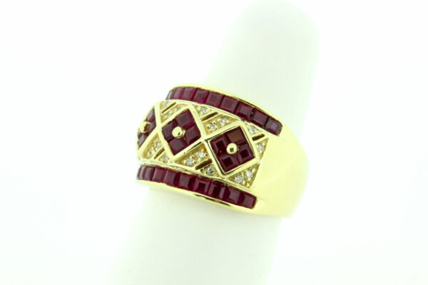 Timekeepersclayton 14K Yellow Gold Ruby and Diamond Lattice Ring